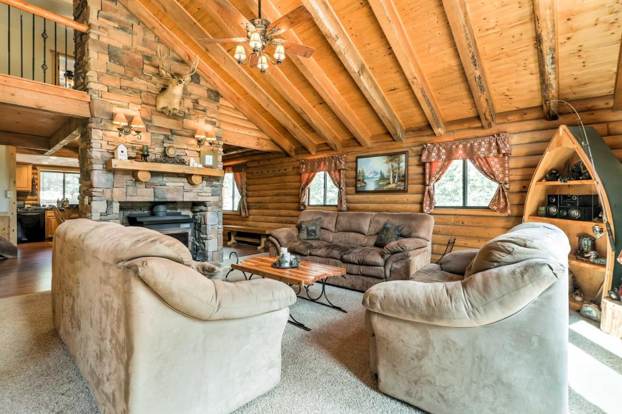 Cozy Utah Cabin With Deck And Fire Pit! Duck Creek Village Kültér fotó