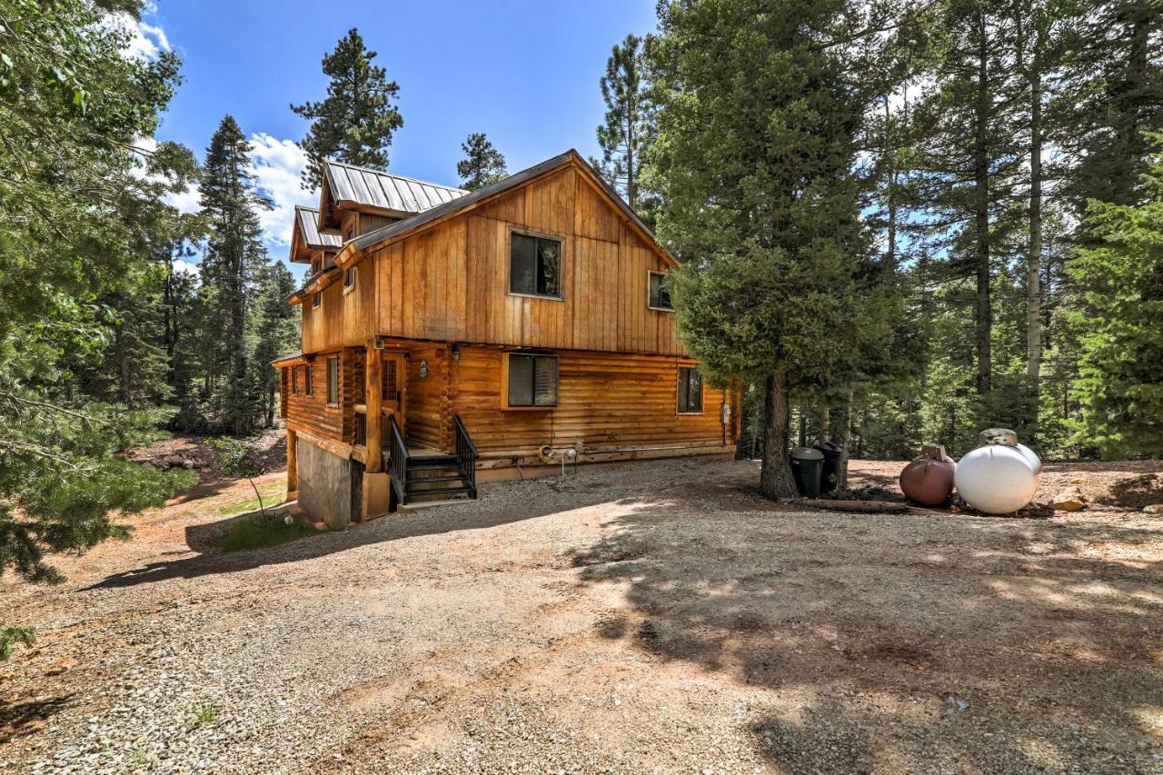 Cozy Utah Cabin With Deck And Fire Pit! Duck Creek Village Kültér fotó